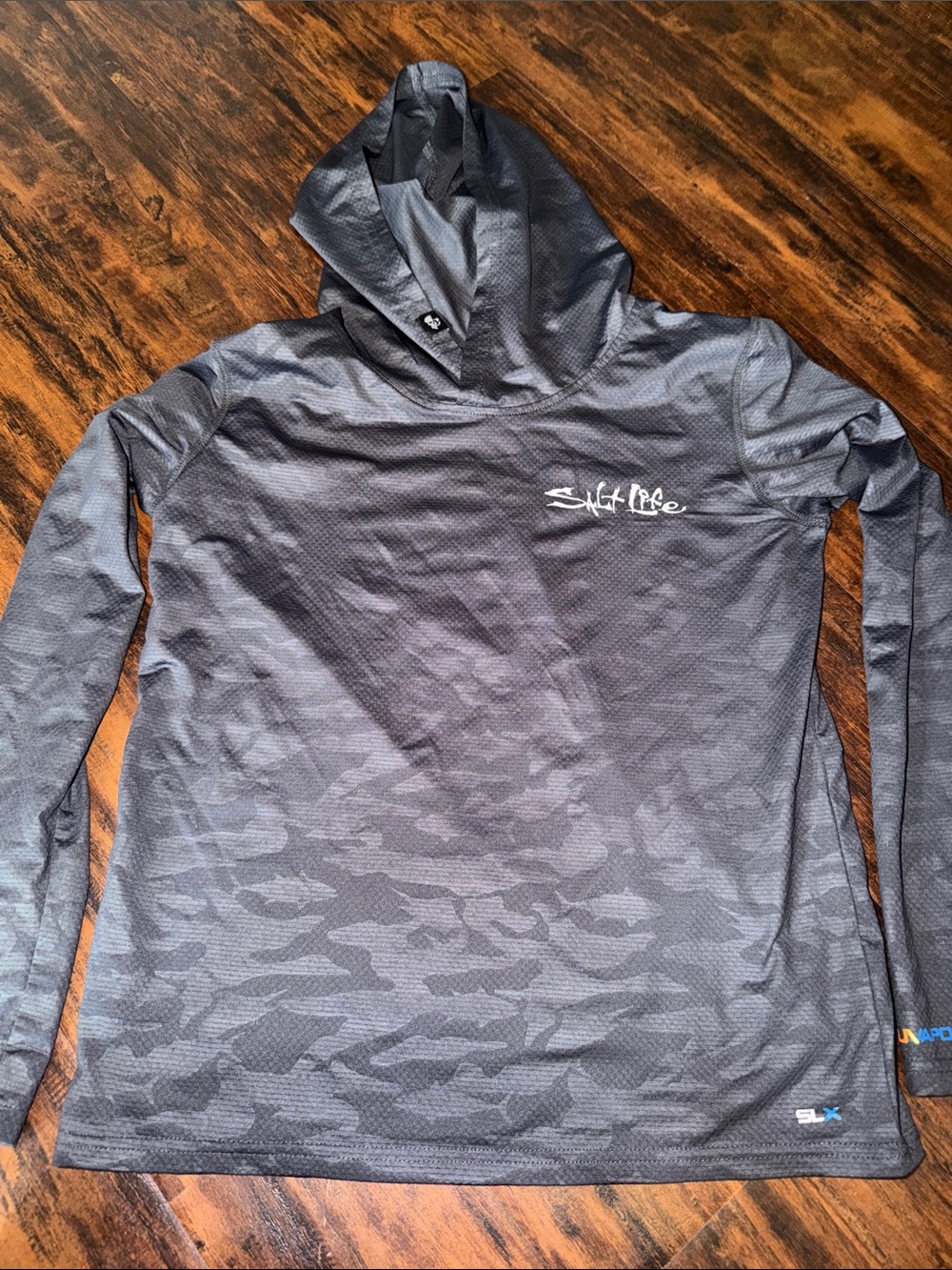 Salt Life Charcoal Camo Performance Hooded Top